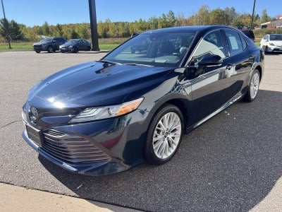 2019 Toyota Camry Hybrid XLE