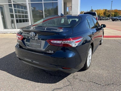 2019 Toyota Camry Hybrid XLE