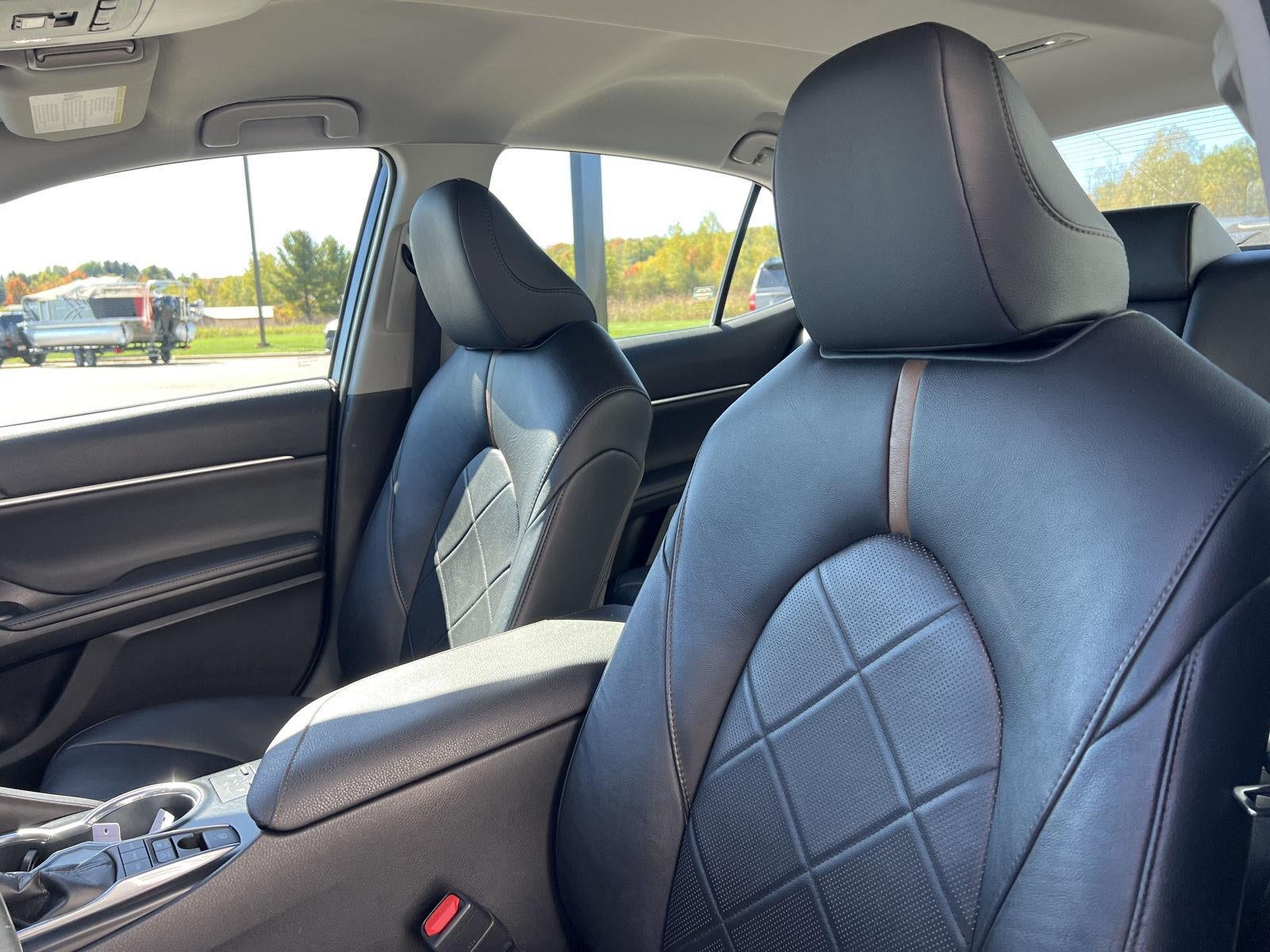 2019 Toyota Camry Hybrid XLE