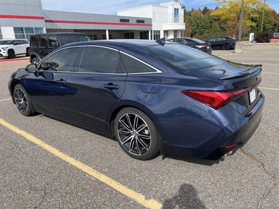 2019 Toyota Avalon Touring