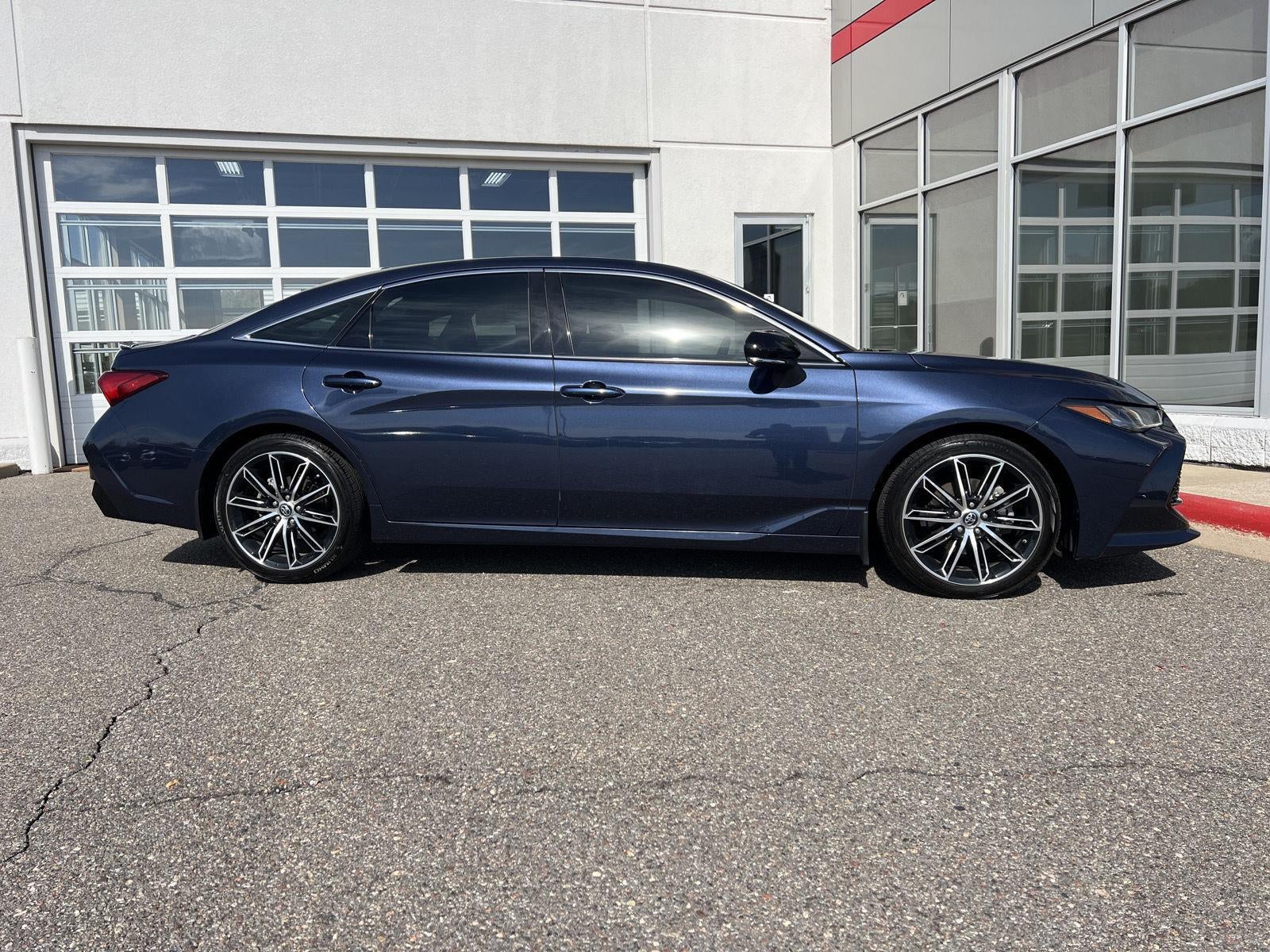 2019 Toyota Avalon Touring