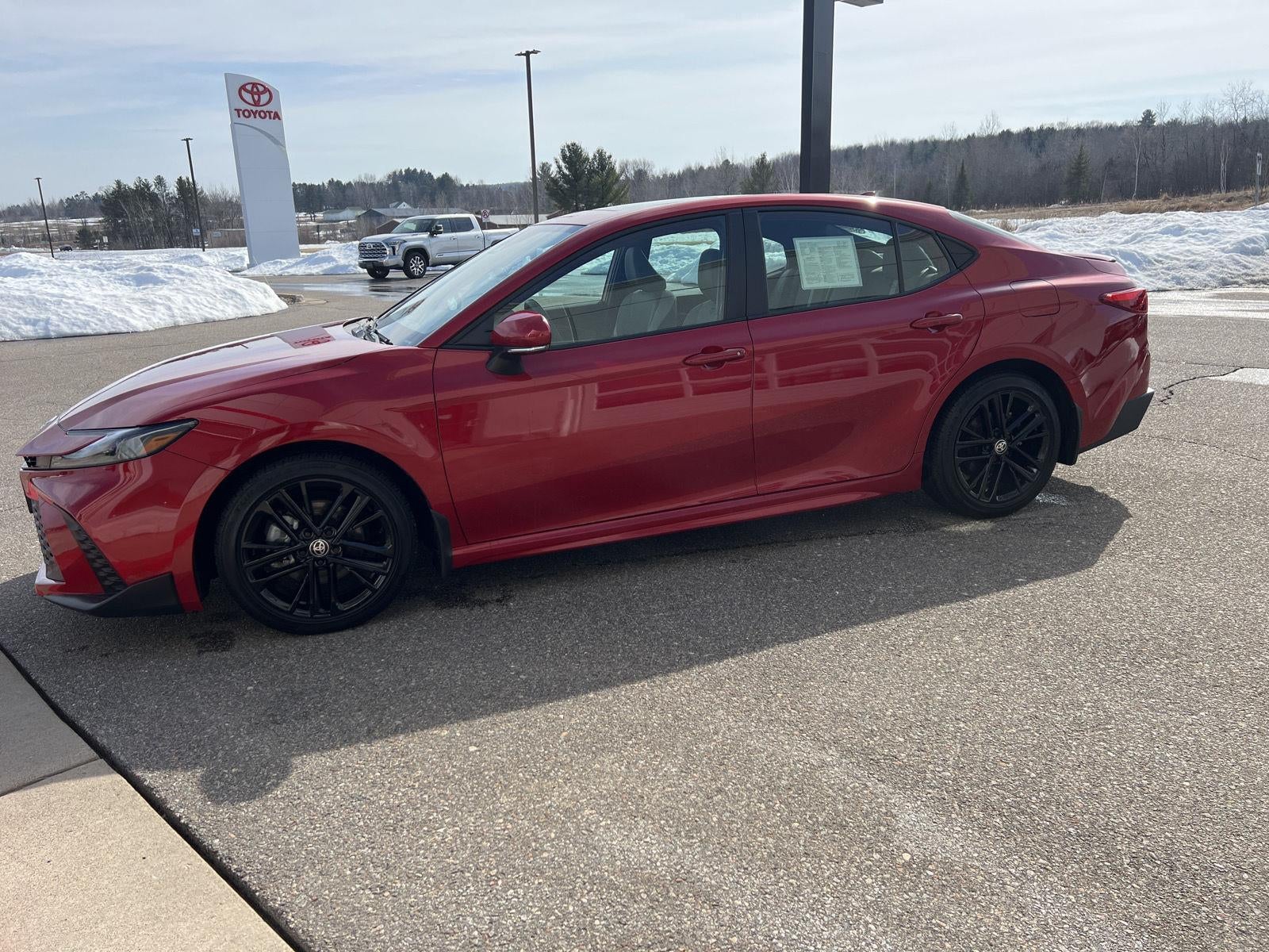 2025 Toyota Camry SE