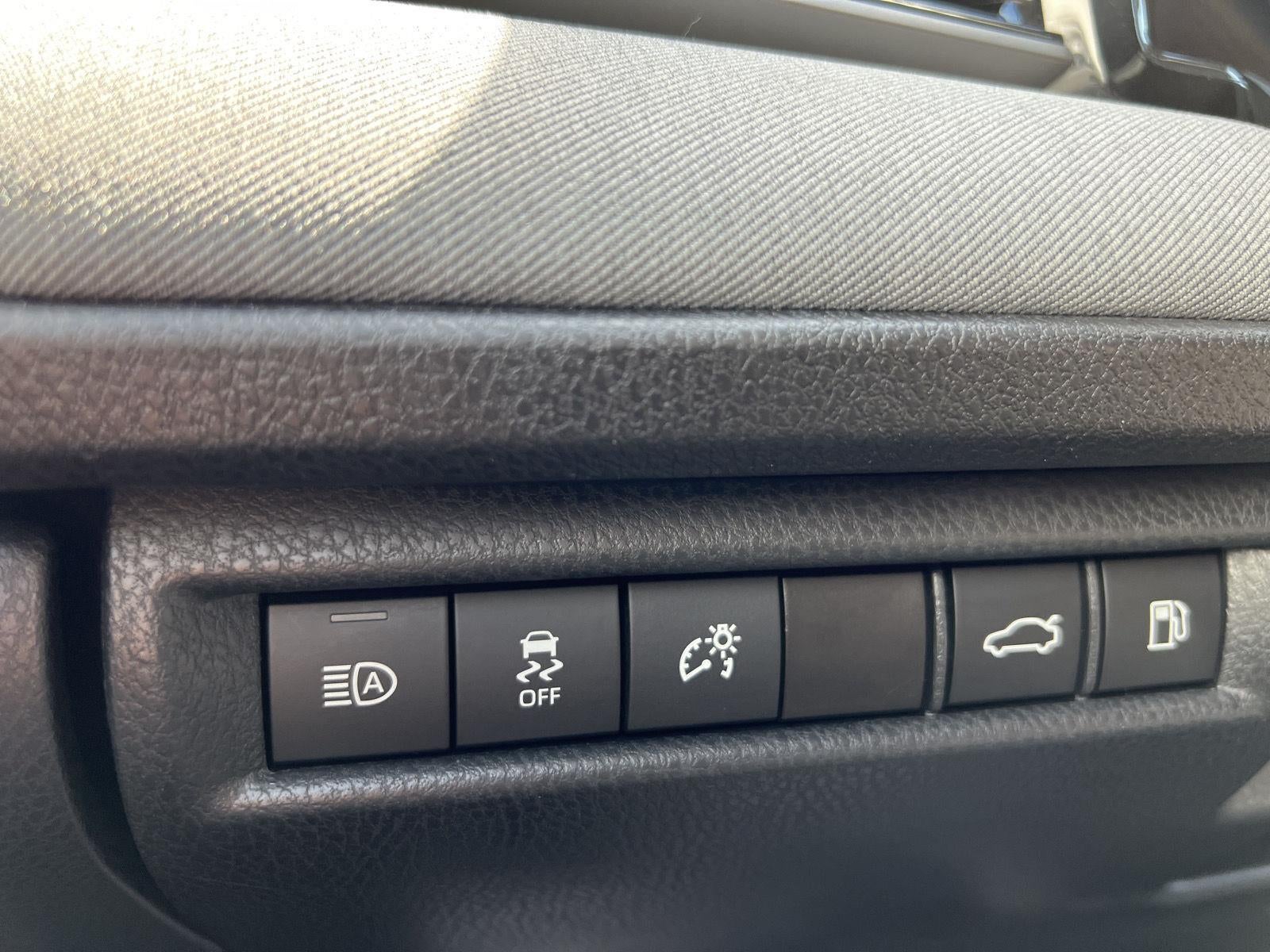 2025 Toyota Camry Base