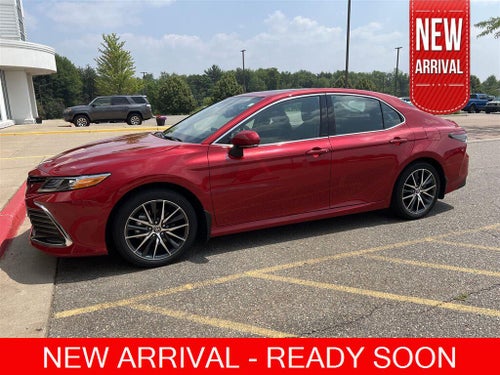 2024 Toyota Camry Hybrid XLE
