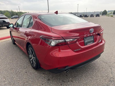 2024 Toyota Camry Hybrid XLE