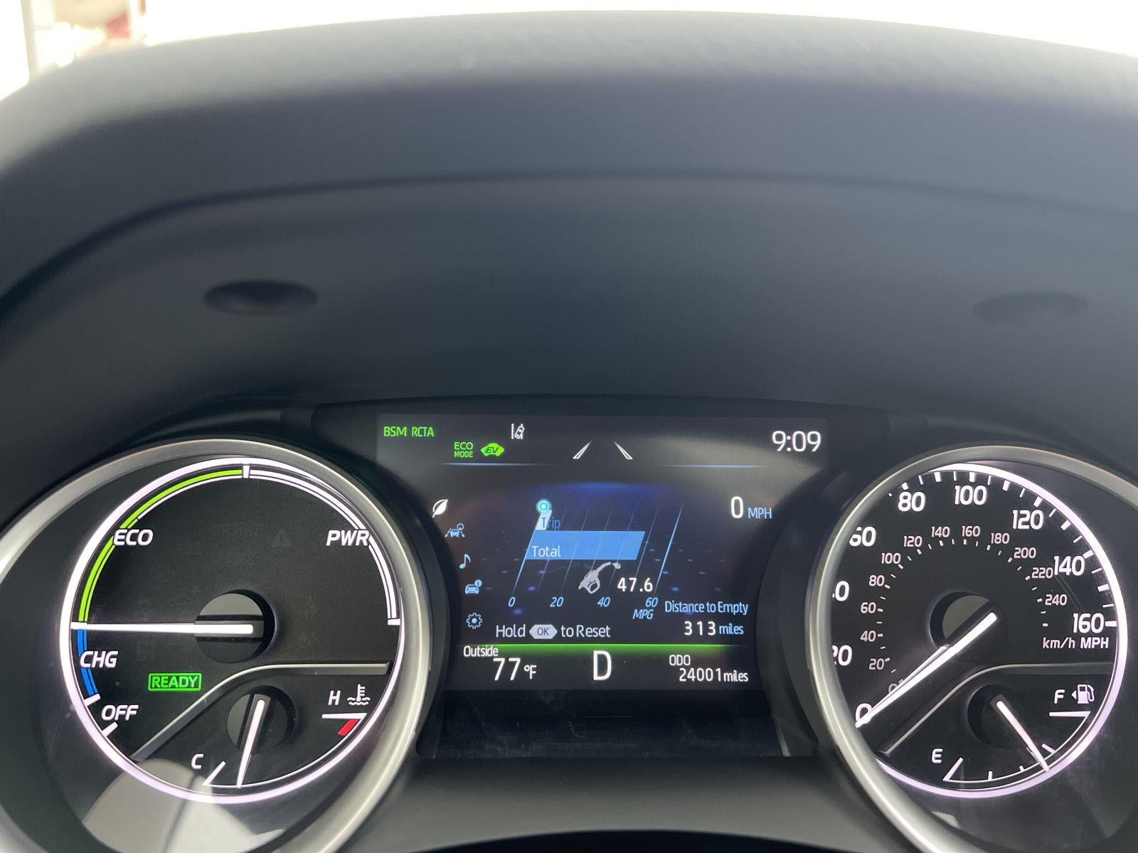 2024 Toyota Camry Hybrid XLE