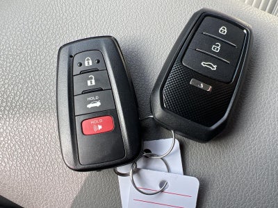 2024 Toyota Camry Hybrid SE