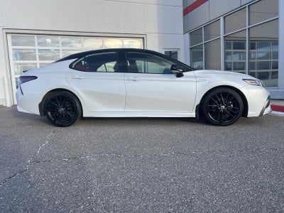 2021 Toyota Camry Hybrid XSE