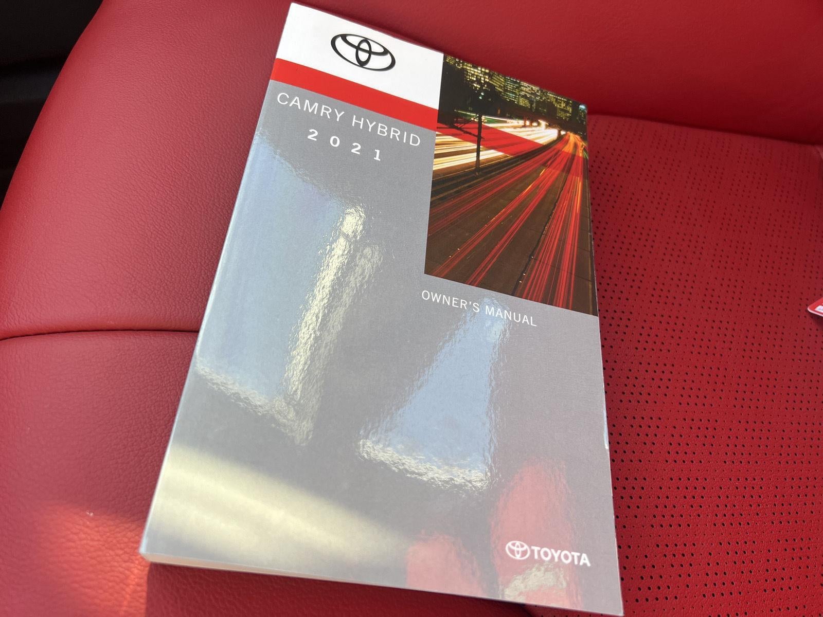 2021 Toyota Camry Hybrid XSE