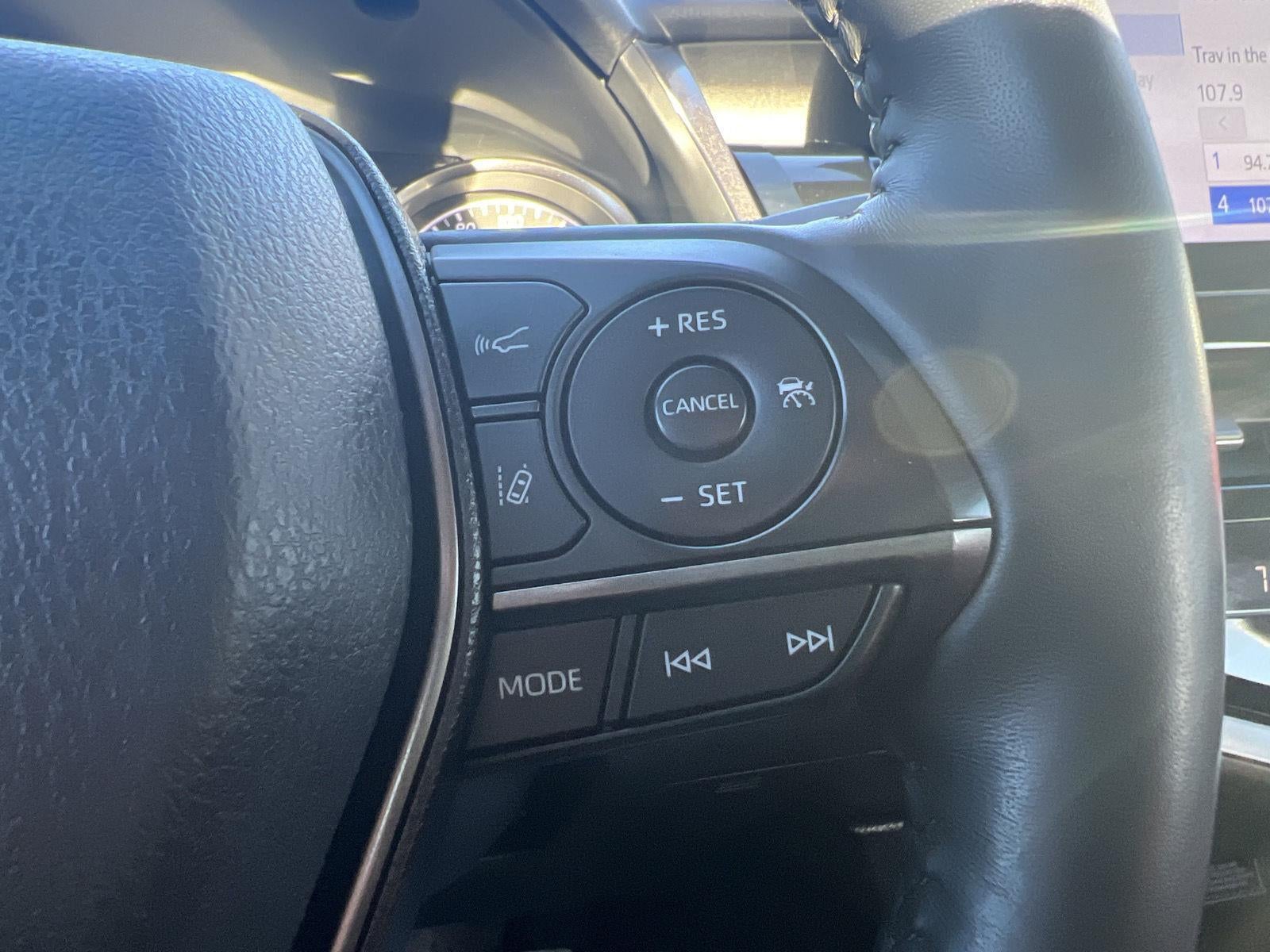 2021 Toyota Camry Hybrid XSE