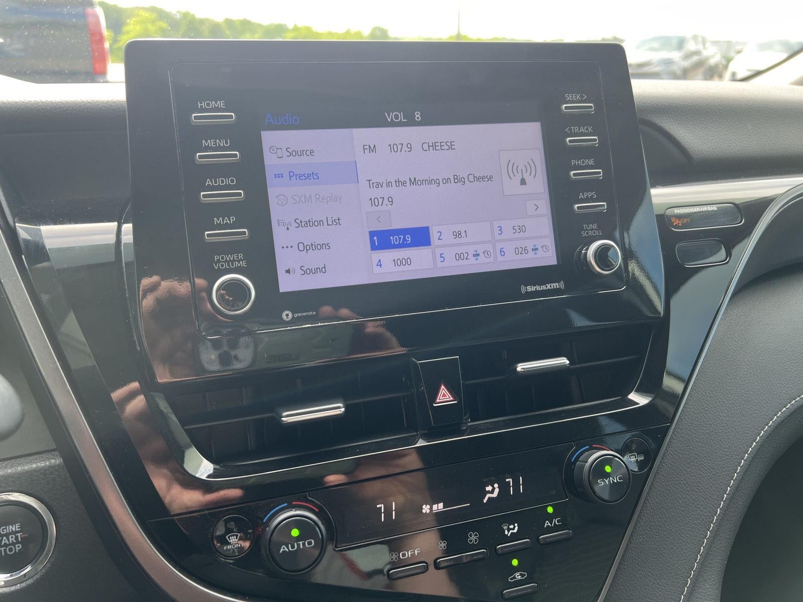 2023 Toyota Camry SE