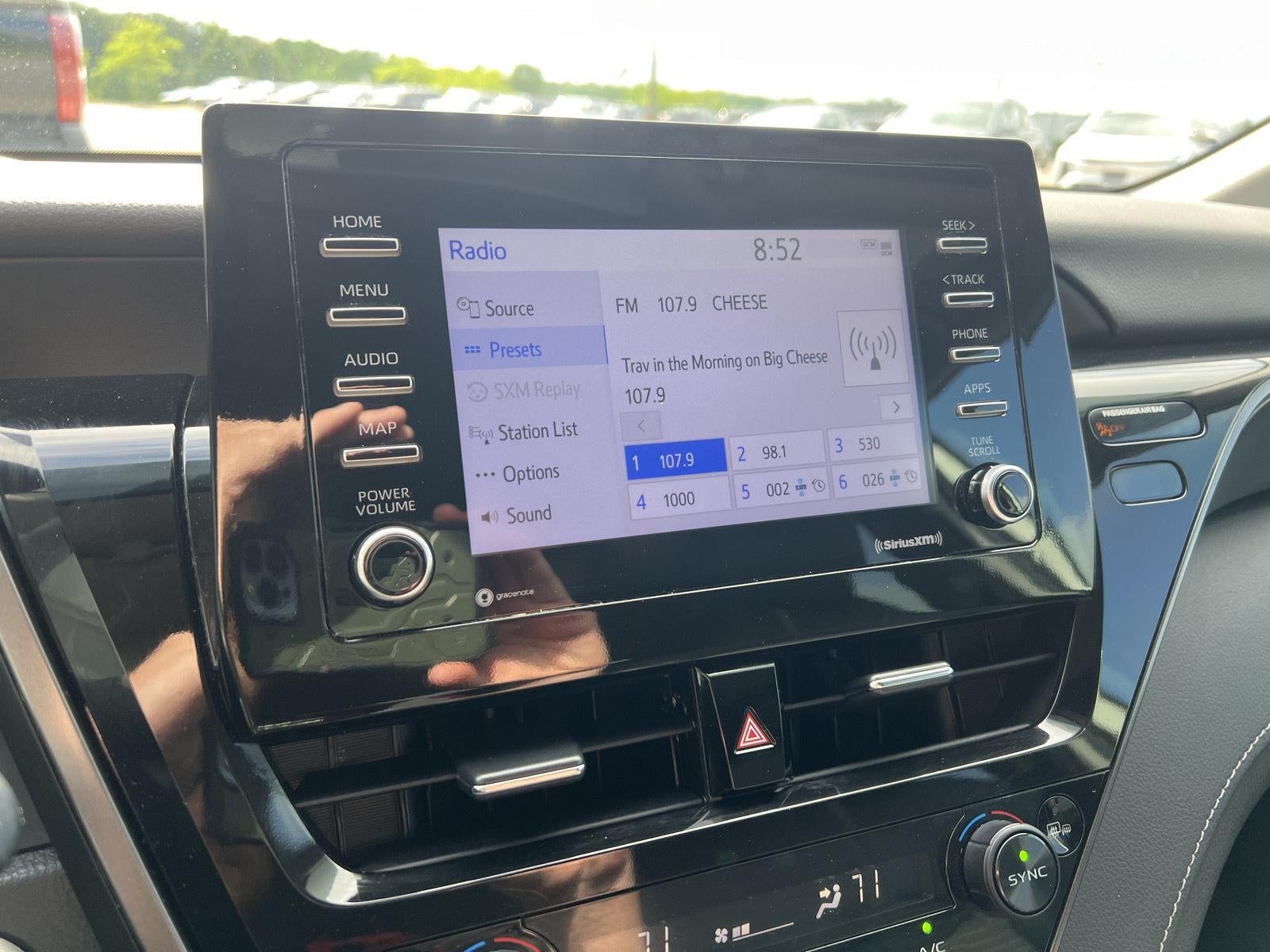 2023 Toyota Camry SE