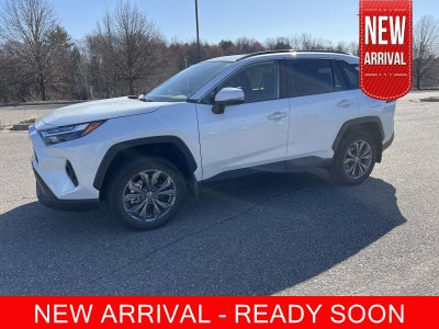 2025 Toyota RAV4 Hybrid XLE Premium