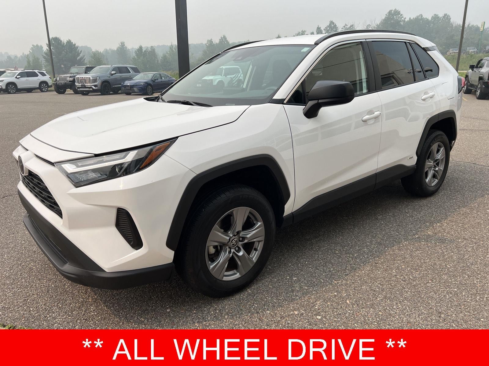 2025 Toyota RAV4 Hybrid LE