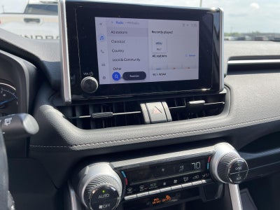 2025 Toyota Rav4 Hybrid LE