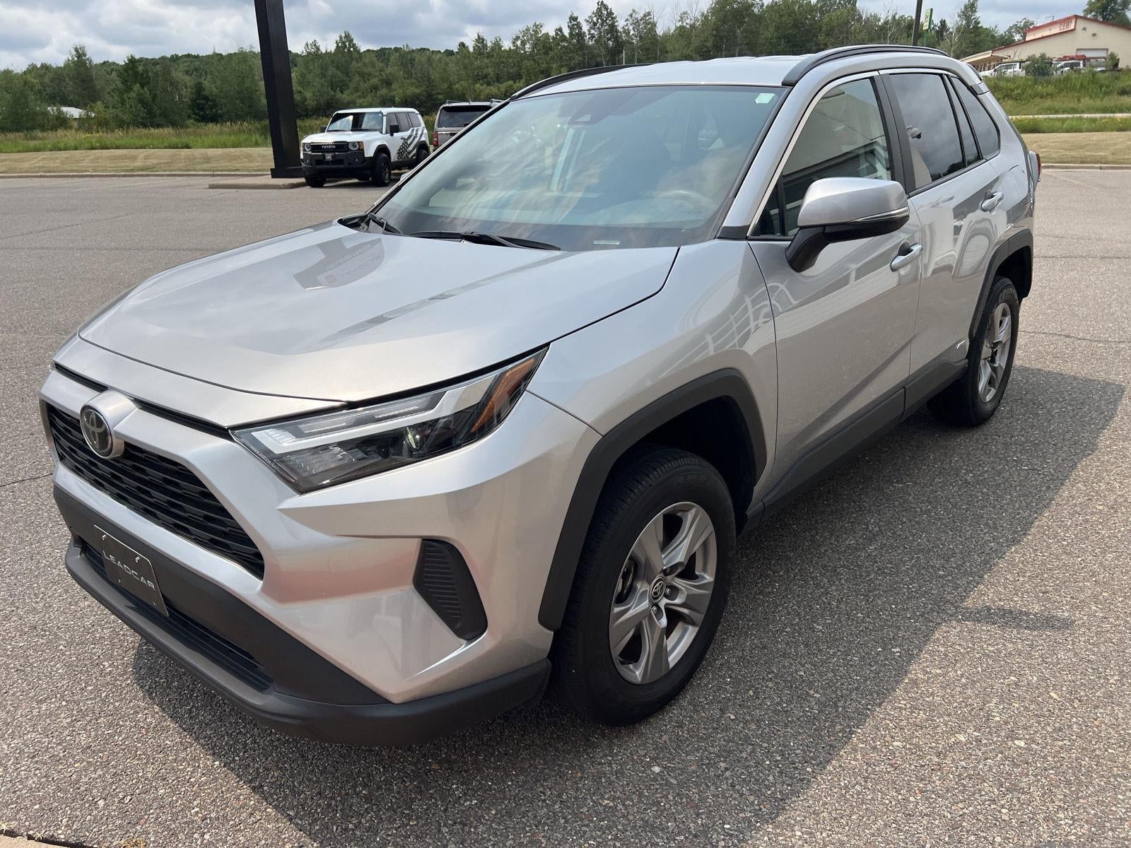 2025 Toyota Rav4 Hybrid XLE