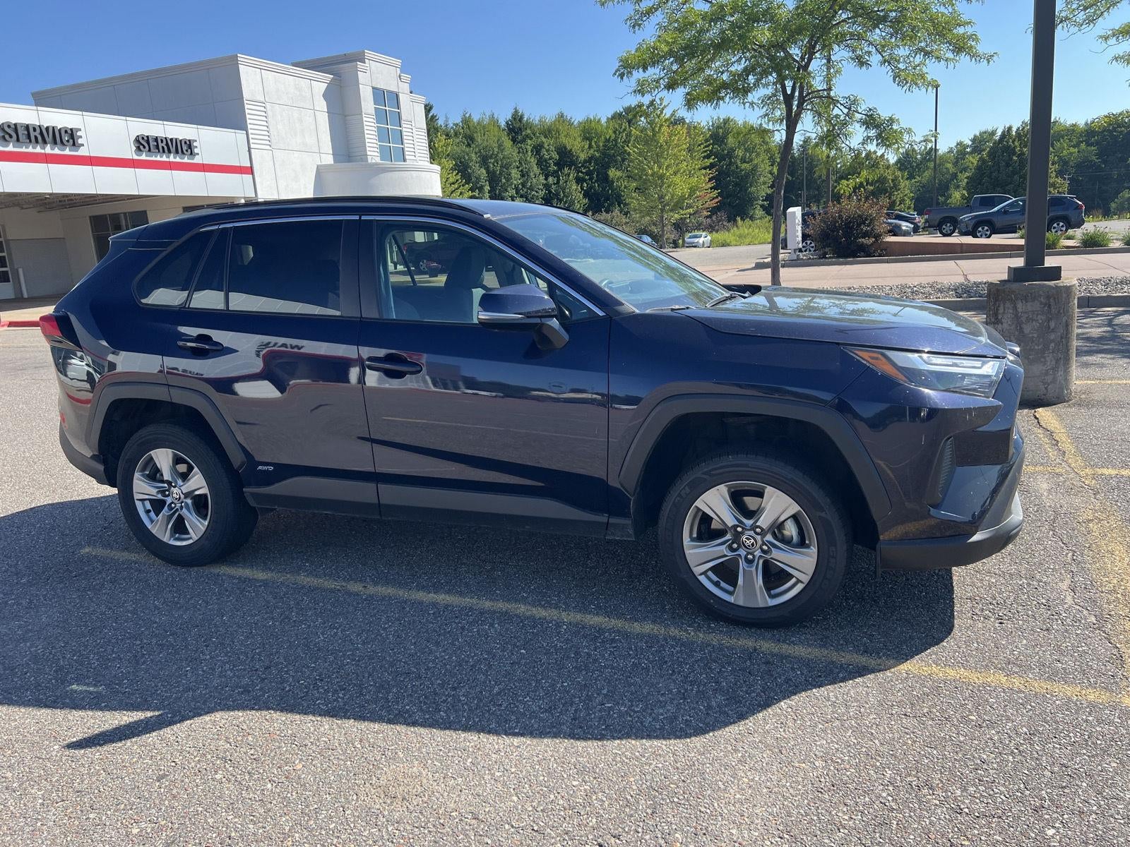 2024 Toyota RAV4 Hybrid XLE