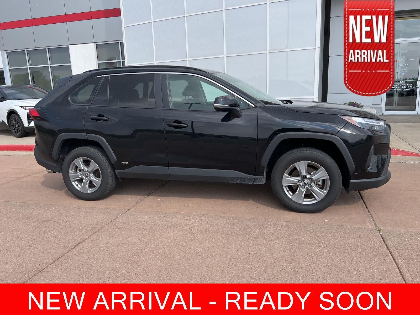 2025 Toyota RAV4 Hybrid XLE