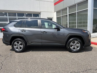 2025 Toyota Rav4 Hybrid XLE