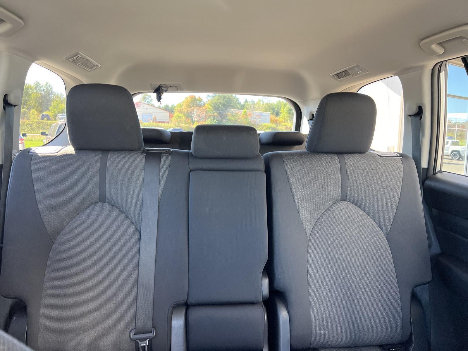 2025 Toyota Grand Highlander LE FWD