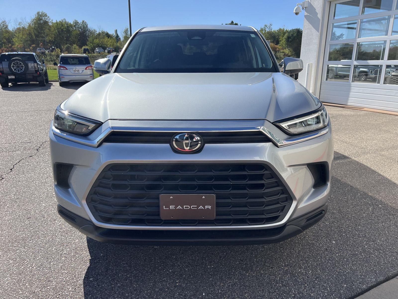 2025 Toyota Grand Highlander LE FWD