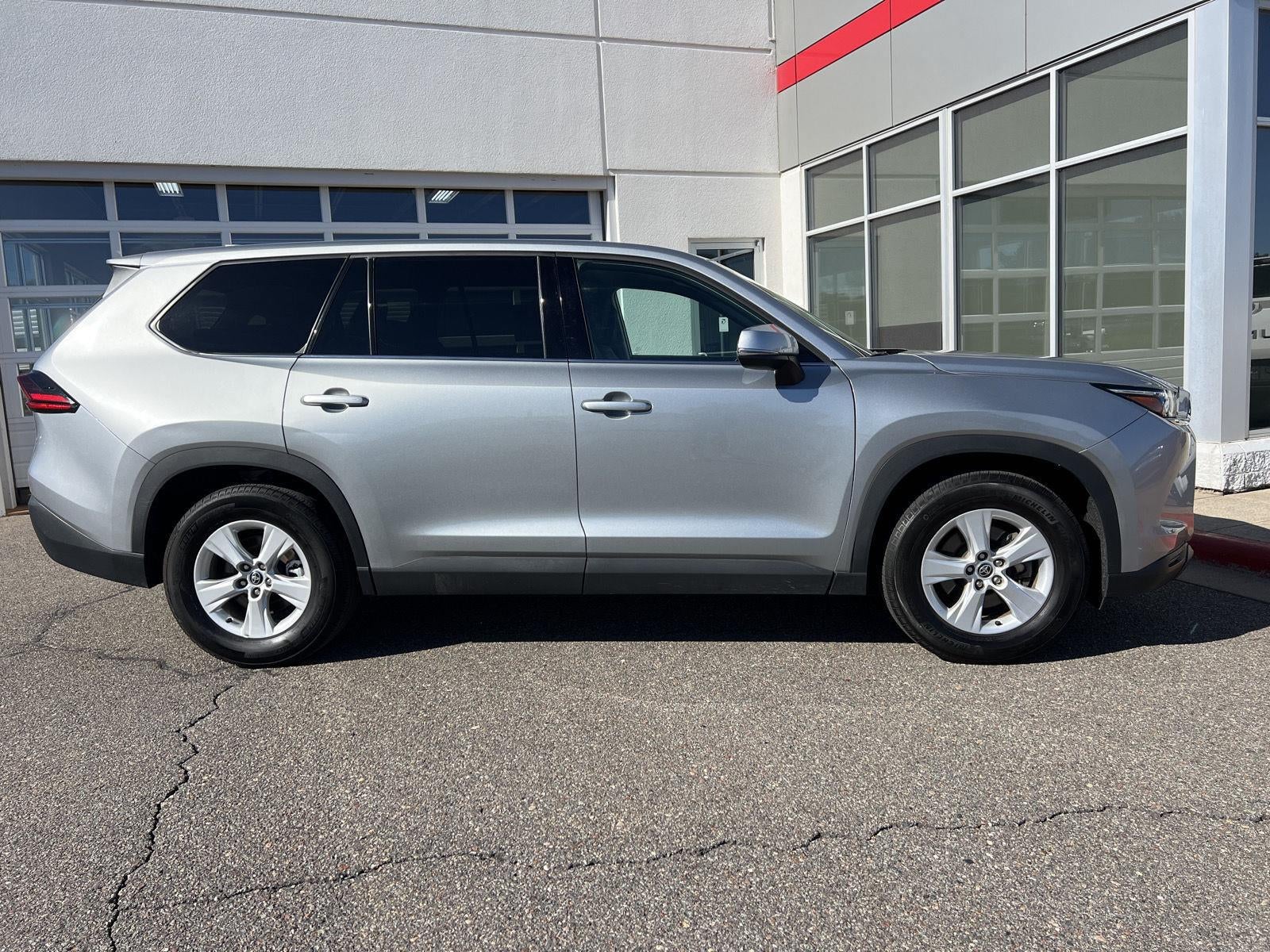 2025 Toyota Grand Highlander LE FWD