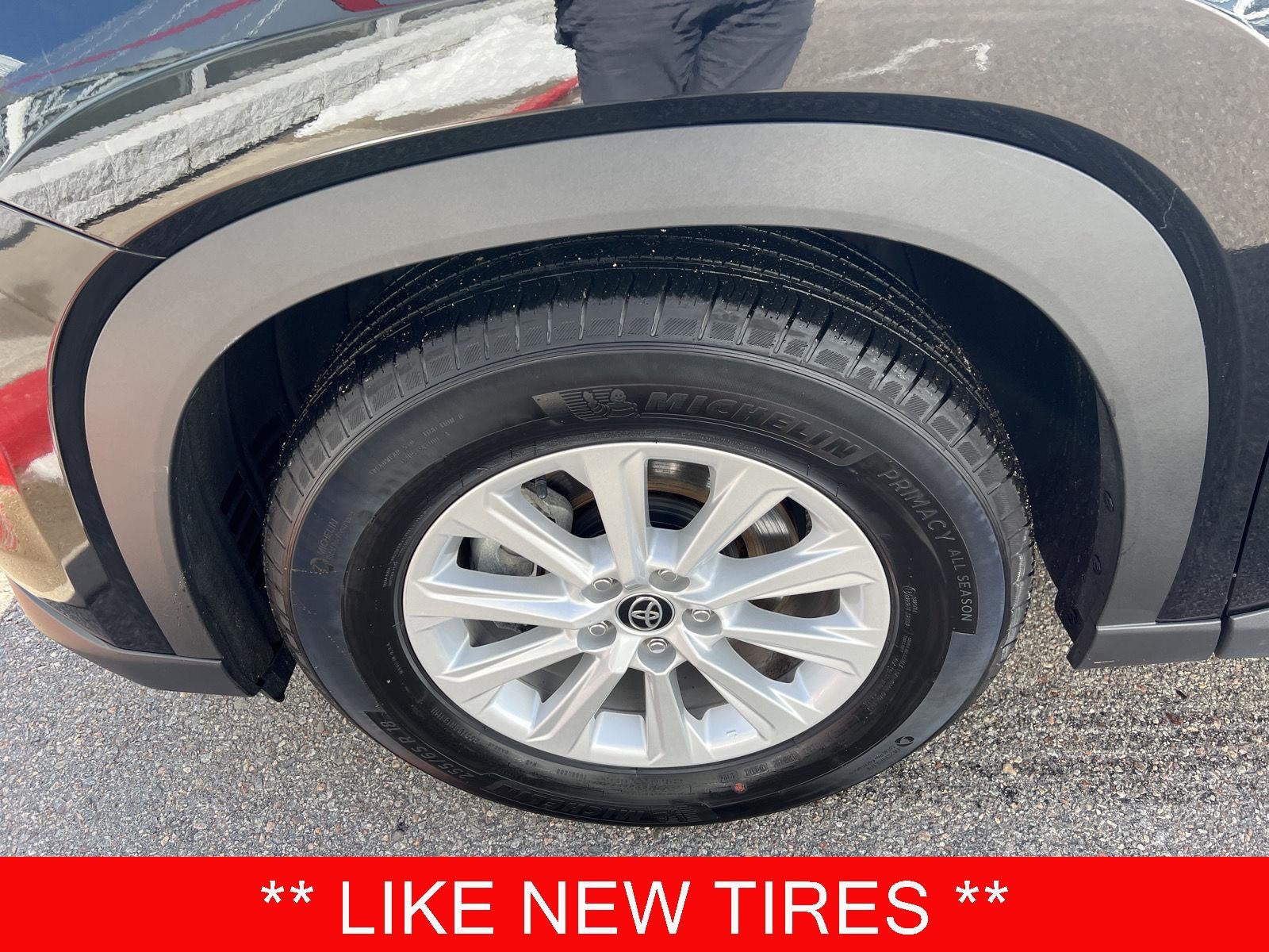 2025 Toyota GRAND HIGHLANDER LE AWD