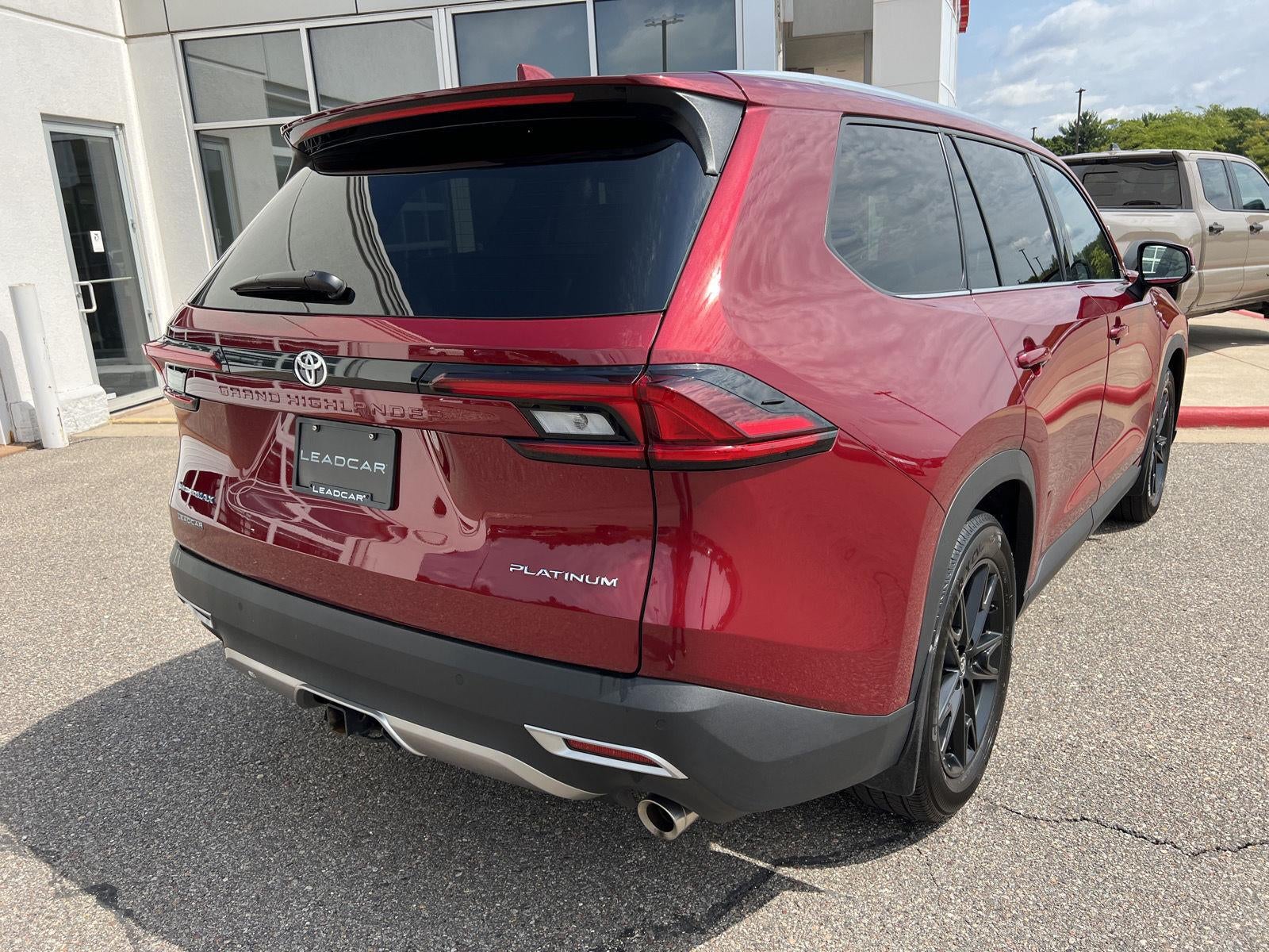 2026 Toyota Grand Highlander Hybrid MAX Platinum