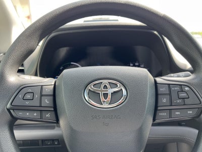 2024 Toyota Sienna LE