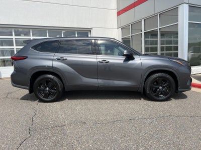 2021 Toyota Highlander L