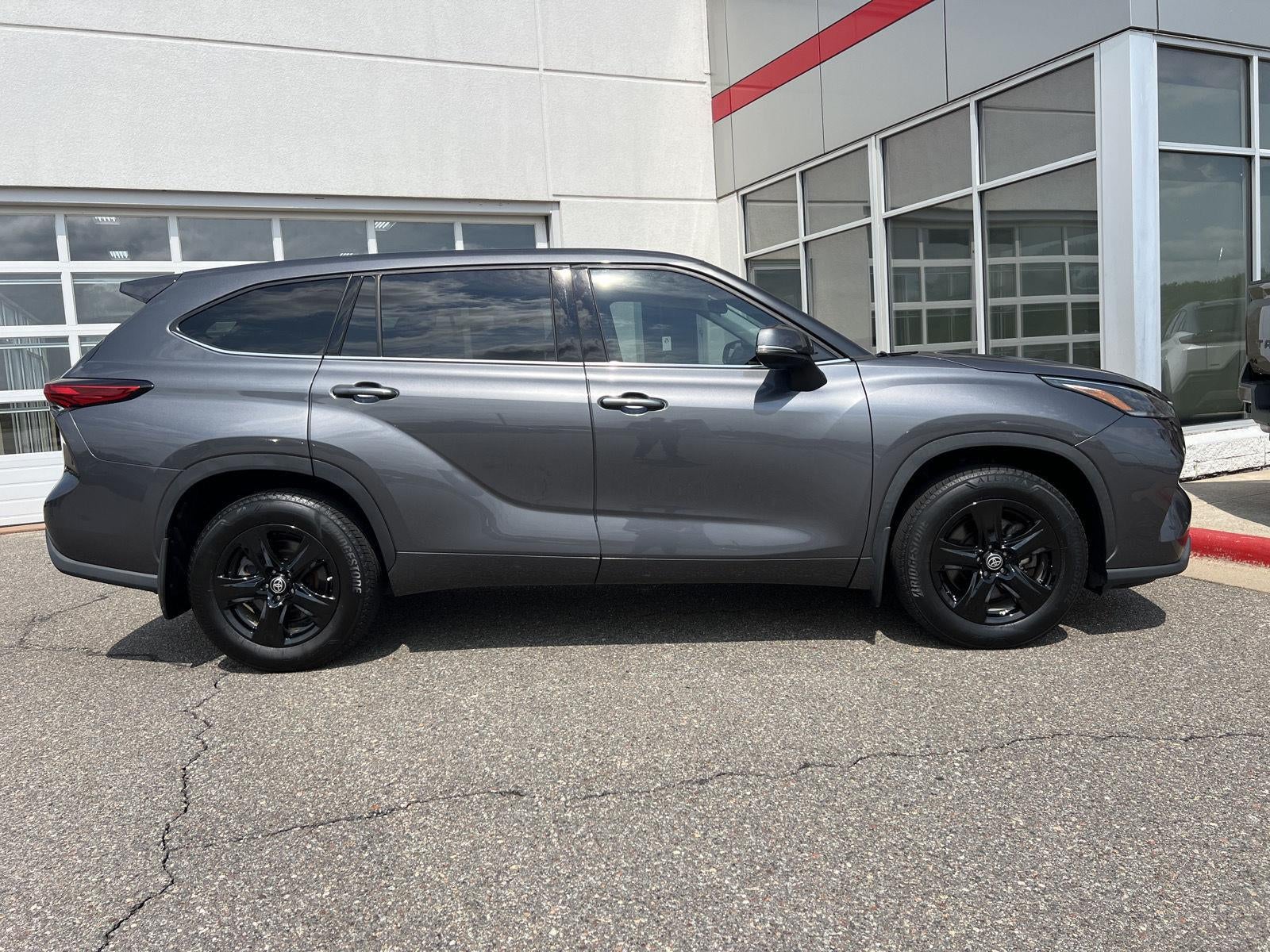 2021 Toyota Highlander L
