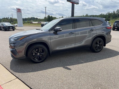 2021 Toyota Highlander L