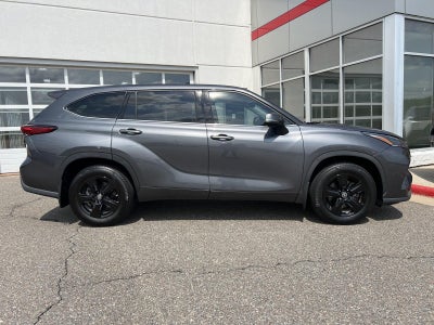 2021 Toyota Highlander L