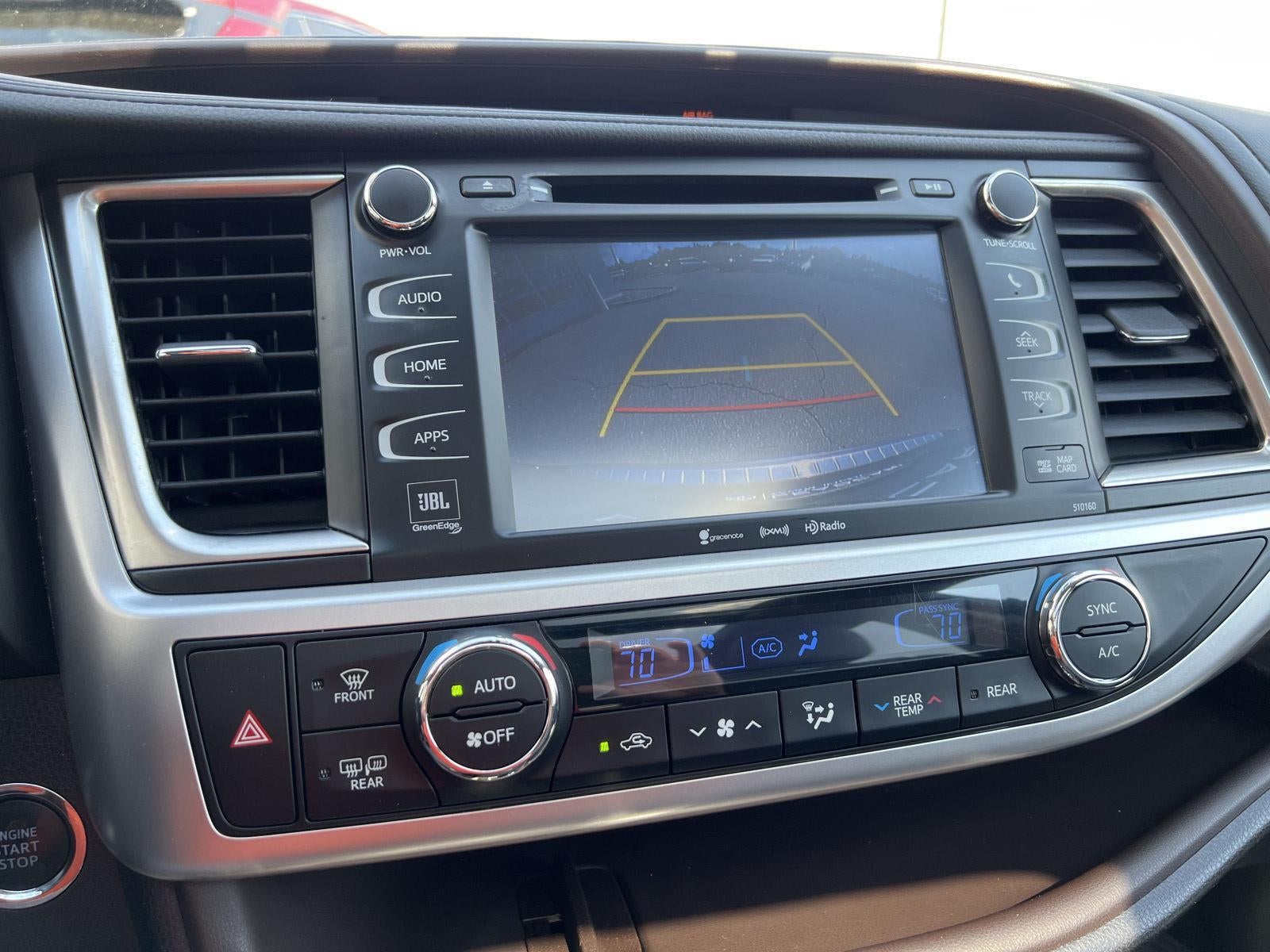 2016 Toyota Highlander Limited Platinum