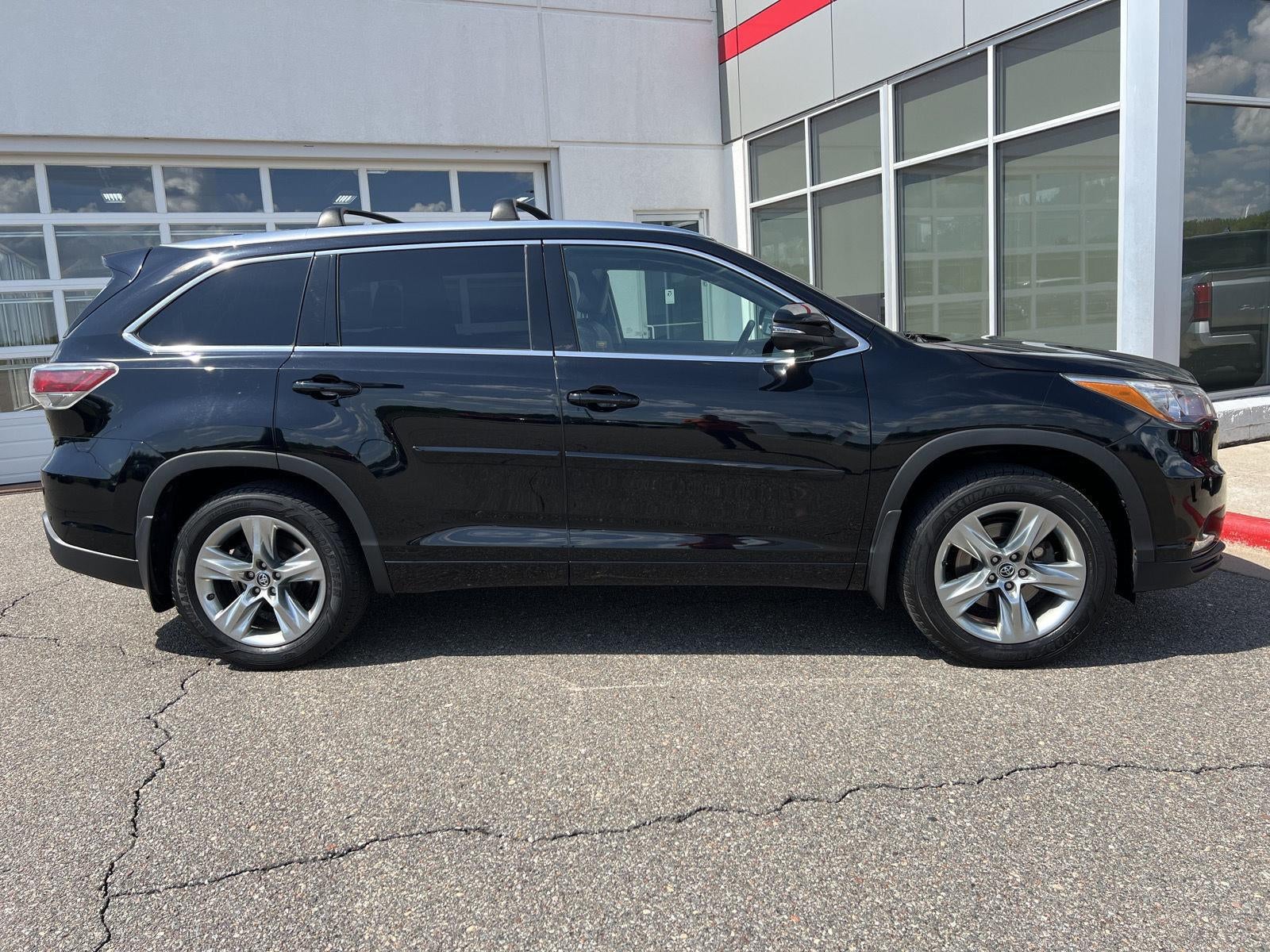 2016 Toyota Highlander Limited Platinum