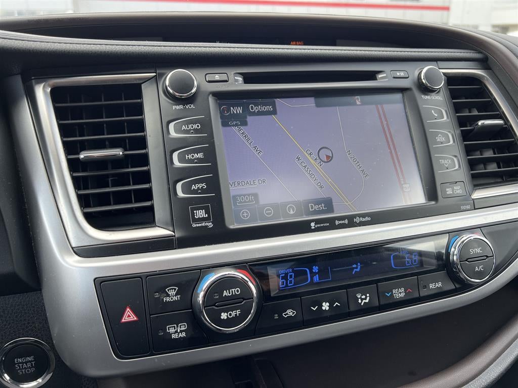 2016 Toyota Highlander Limited Platinum