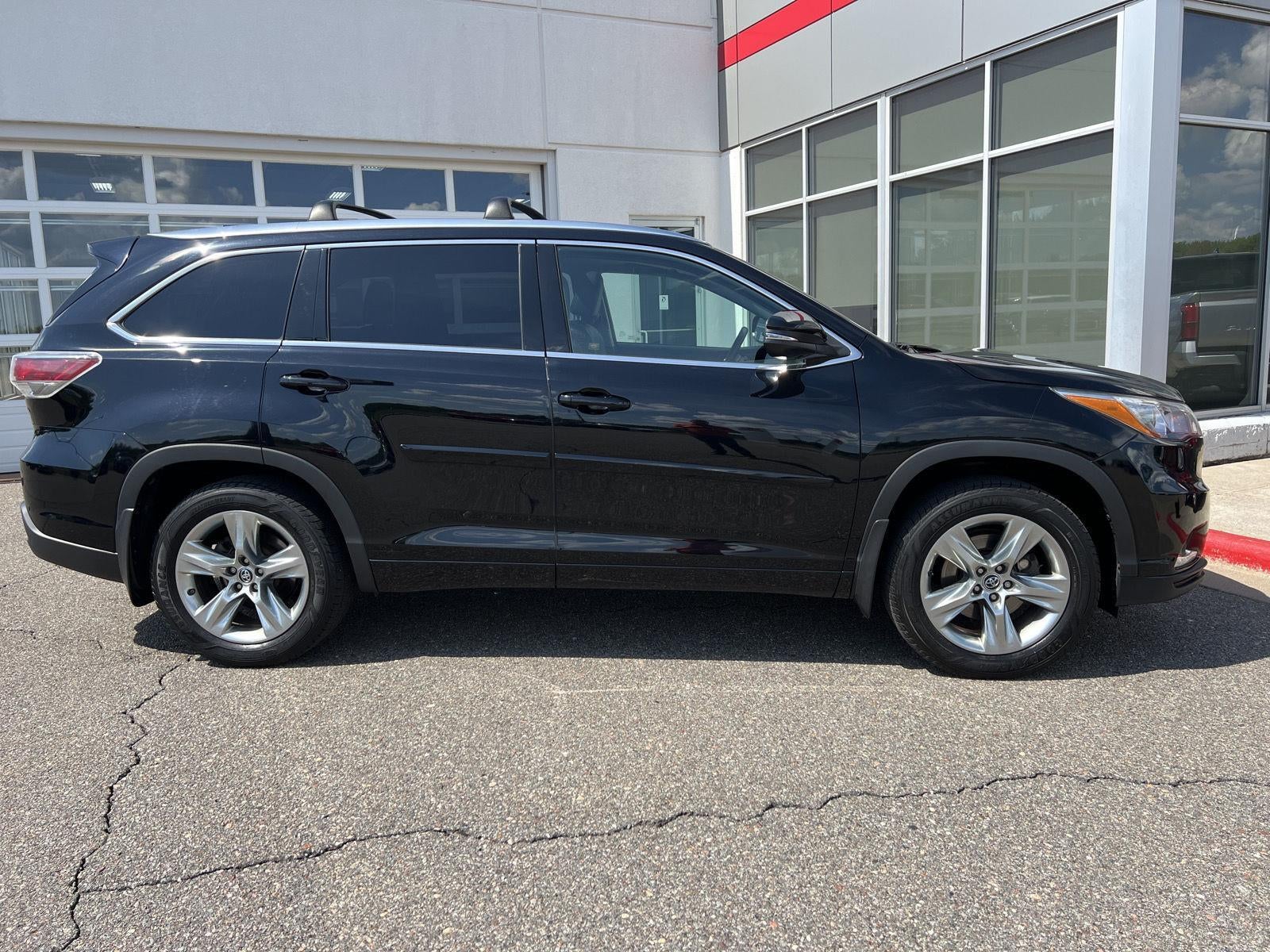 2016 Toyota Highlander Limited Platinum