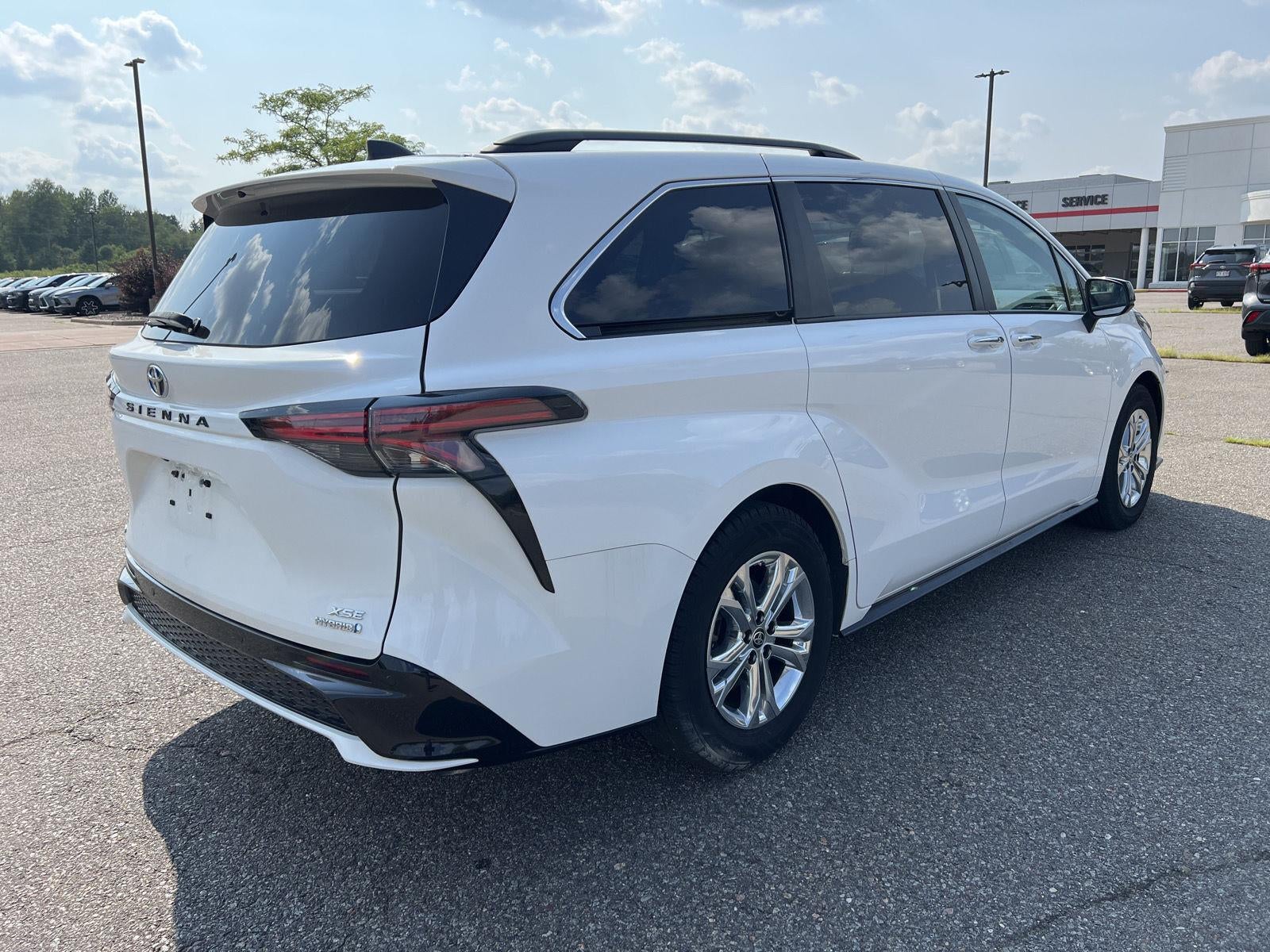 2022 Toyota Sienna XSE