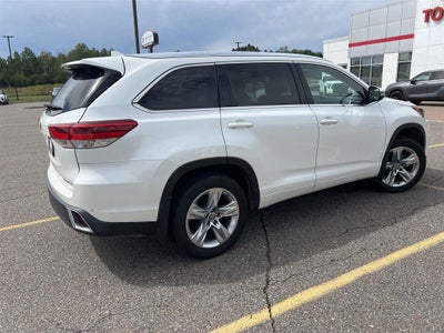 2017 Toyota Highlander Limited