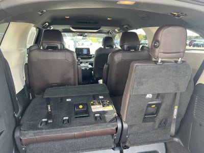 2021 Toyota Sienna Platinum
