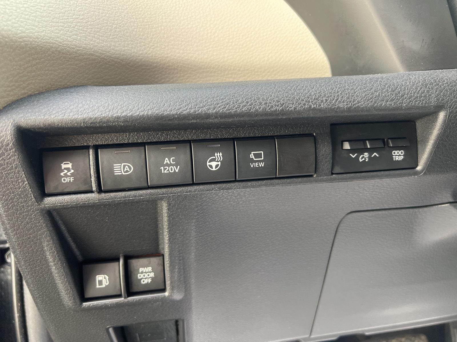 2021 Toyota Sienna Platinum