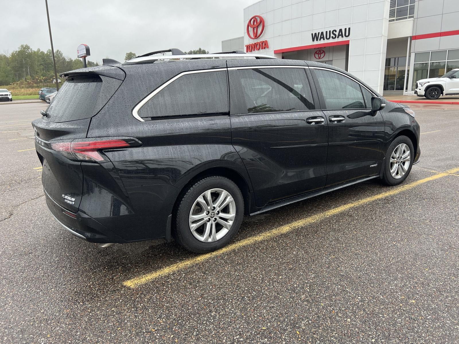 2021 Toyota Sienna Platinum