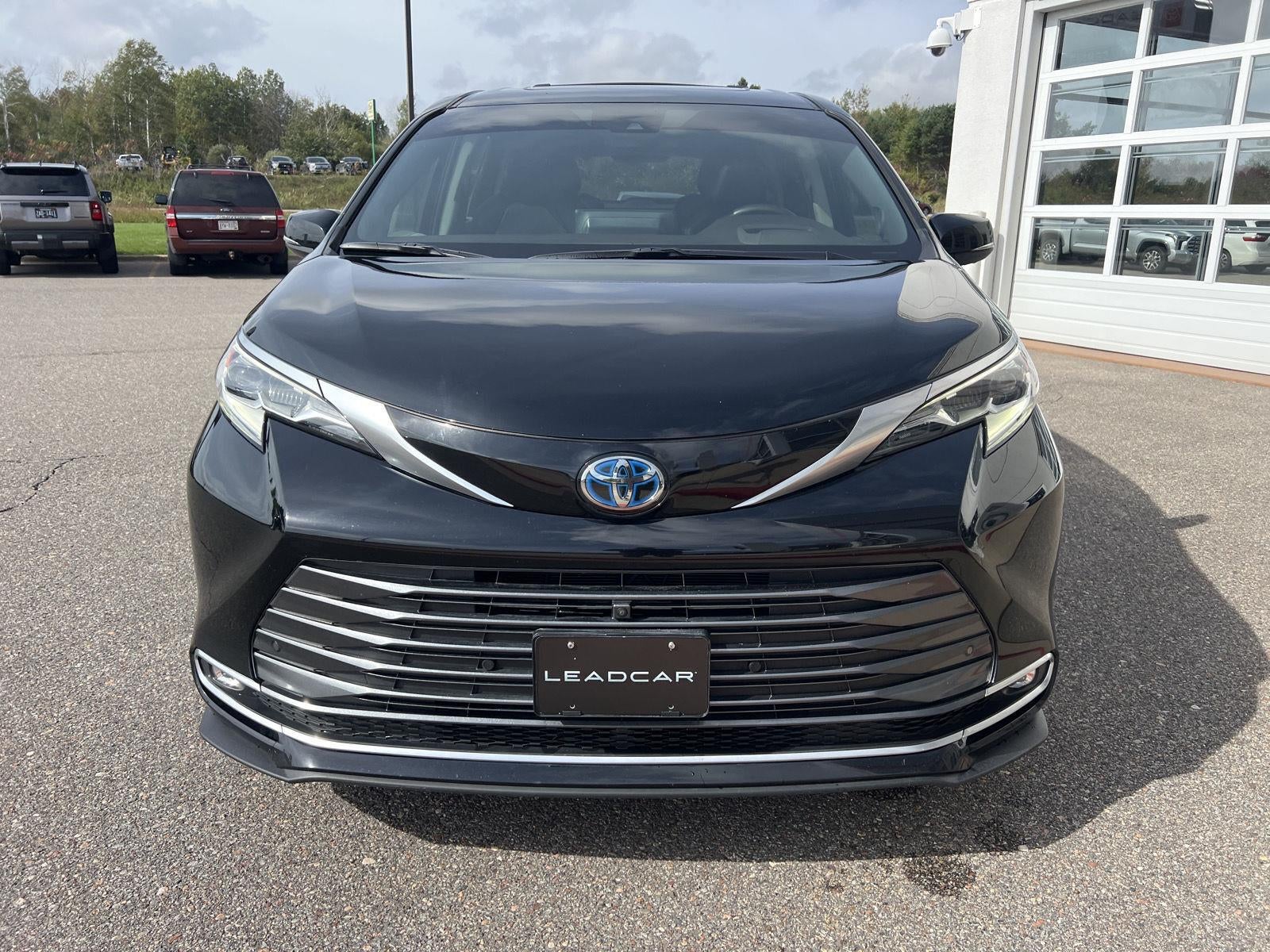 2021 Toyota Sienna Platinum