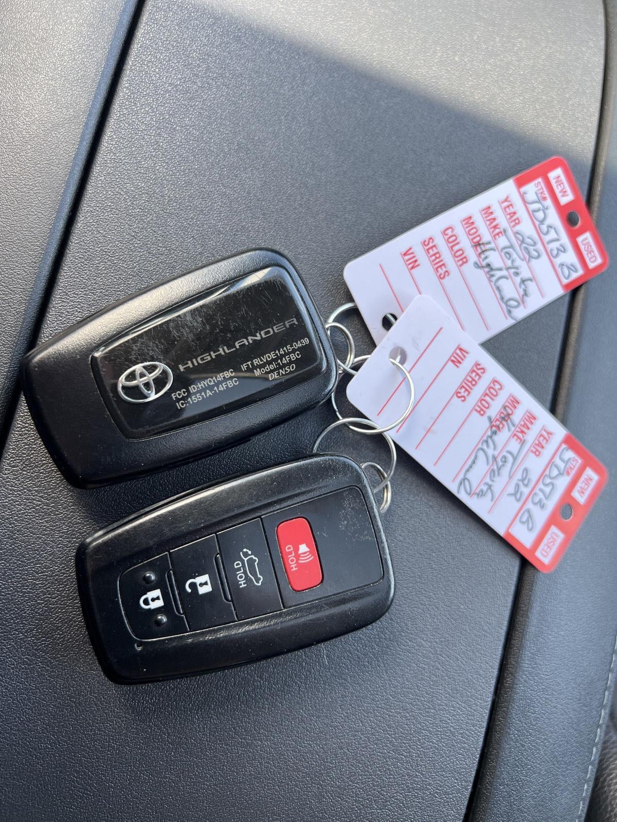 2022 Toyota Highlander XLE