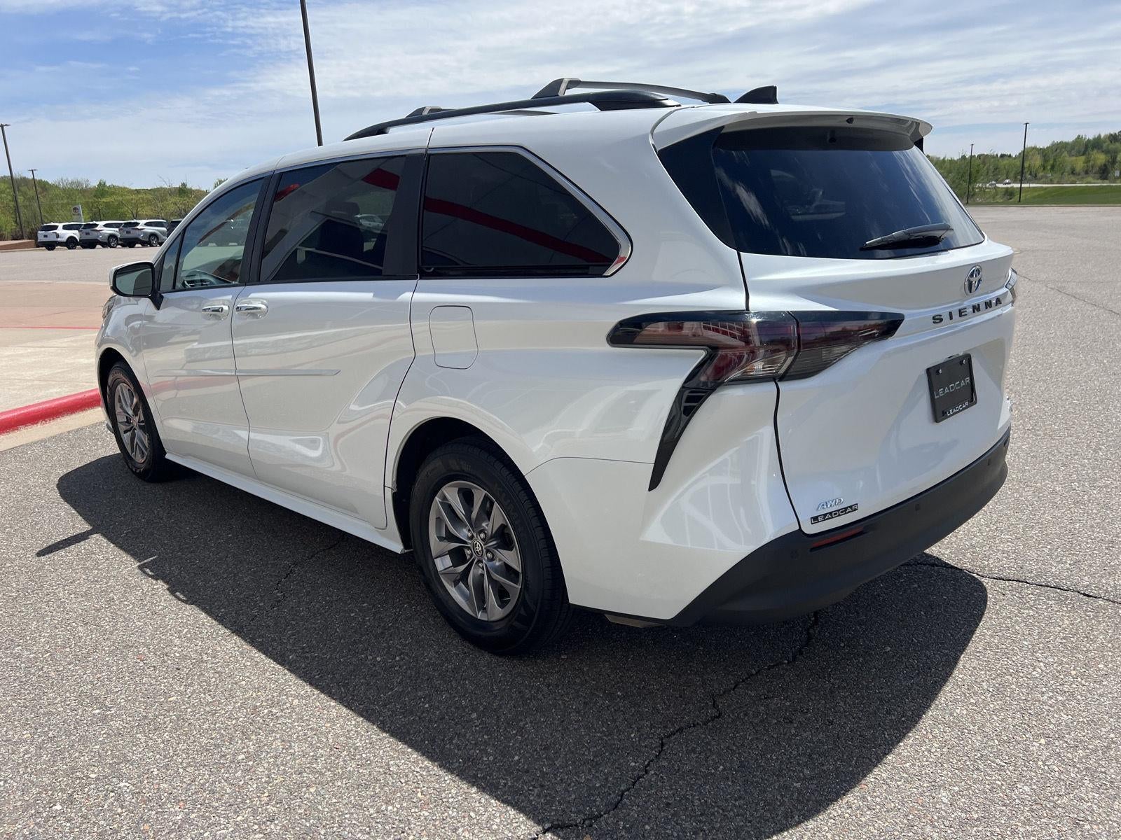 2024 Toyota SIENNA XLE AWD 7-PASSENGER
