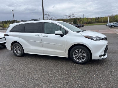2024 Toyota SIENNA XLE AWD 7-PASSENGER