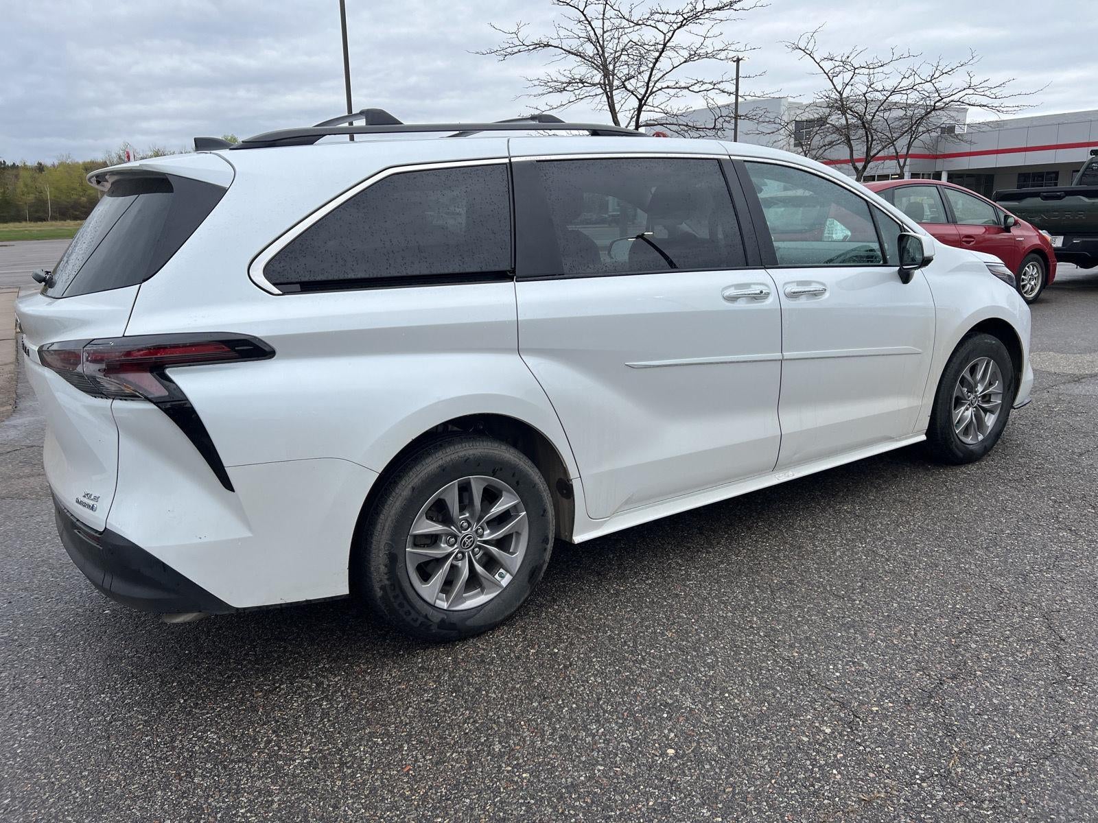 2024 Toyota SIENNA XLE AWD 7-PASSENGER