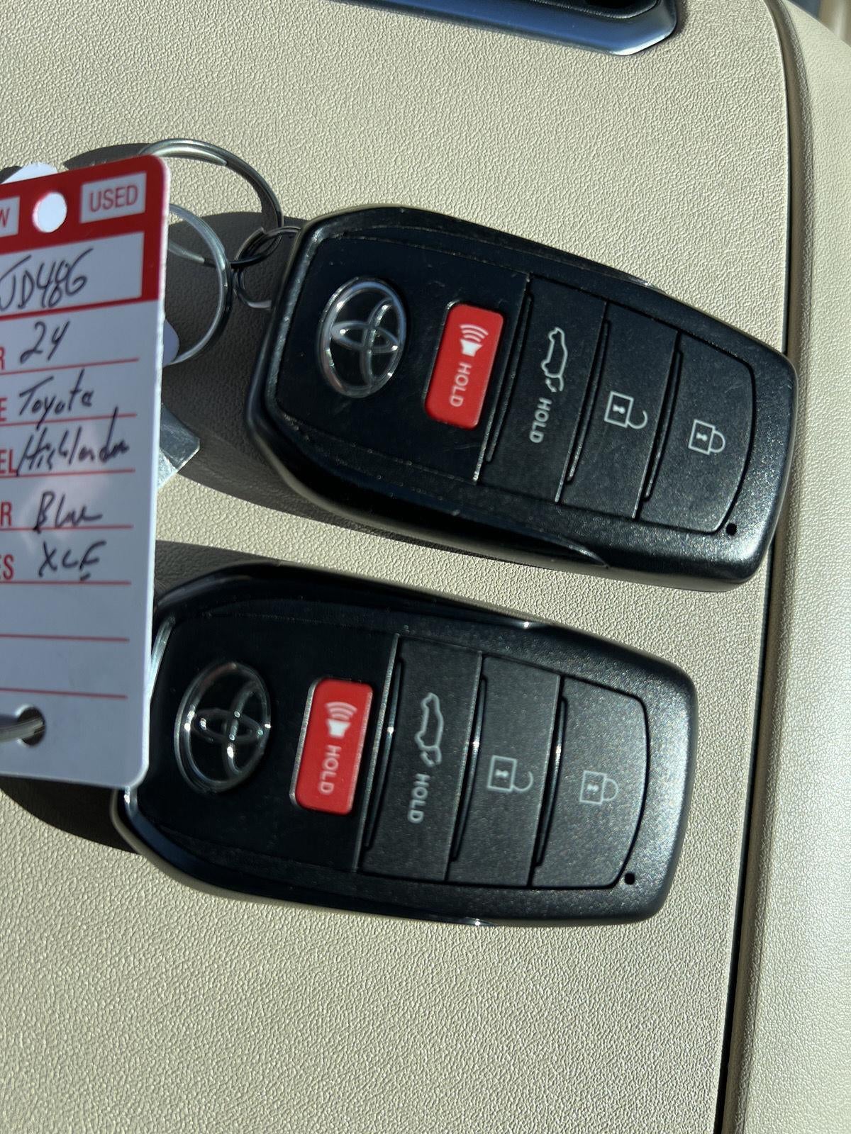 2024 Toyota Highlander XLE