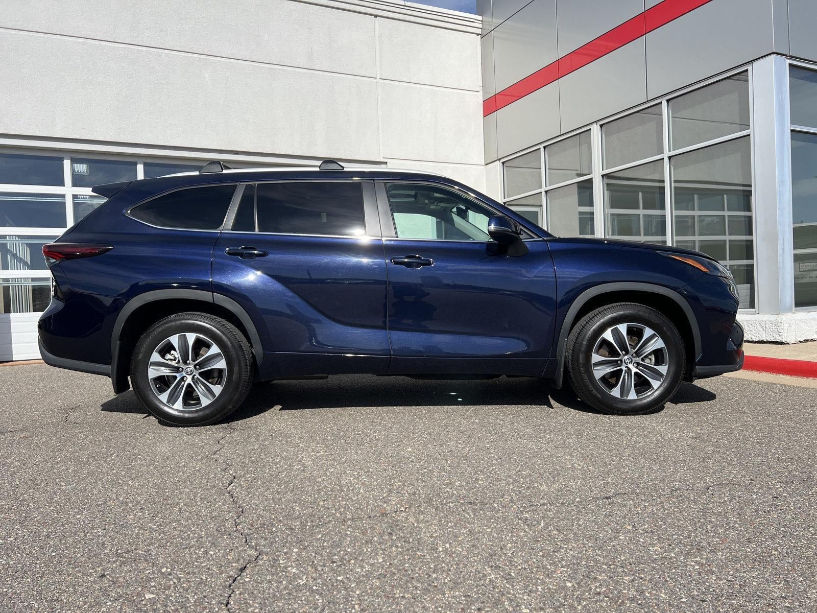 2024 Toyota Highlander XLE