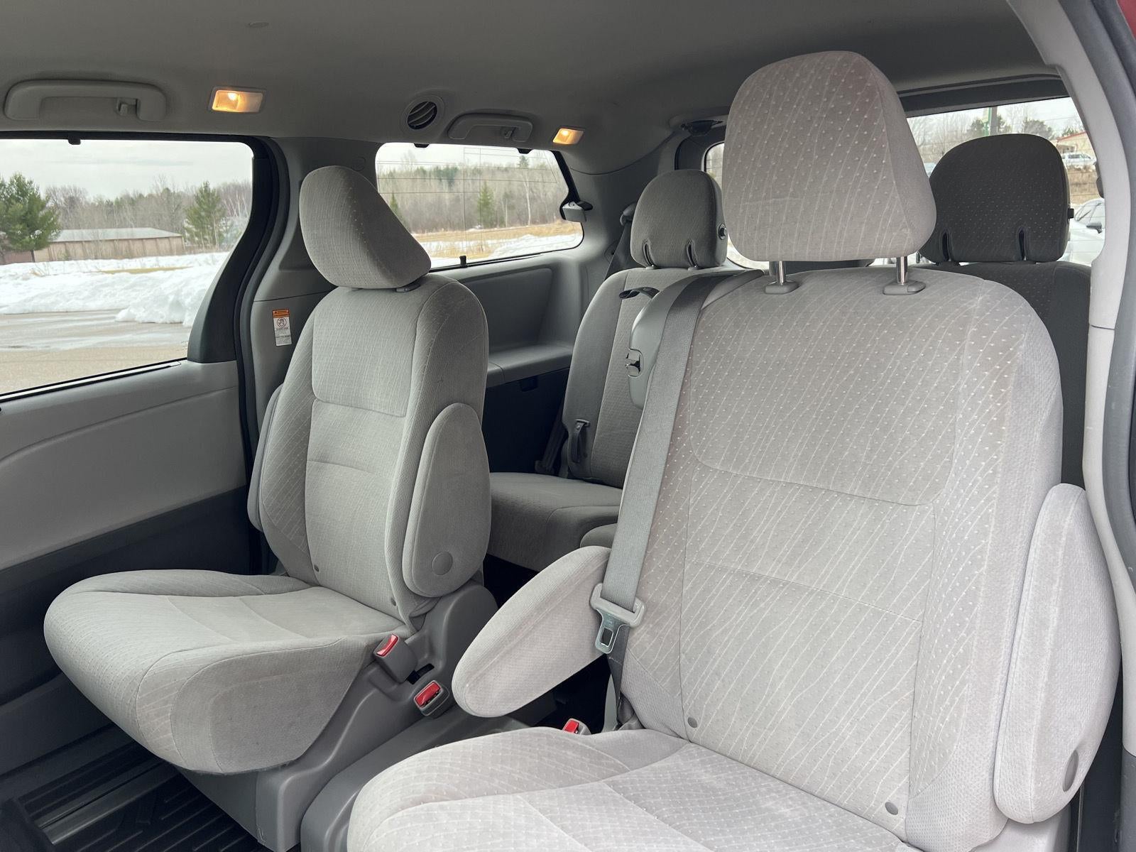2019 Toyota SIENNA MINIVAN